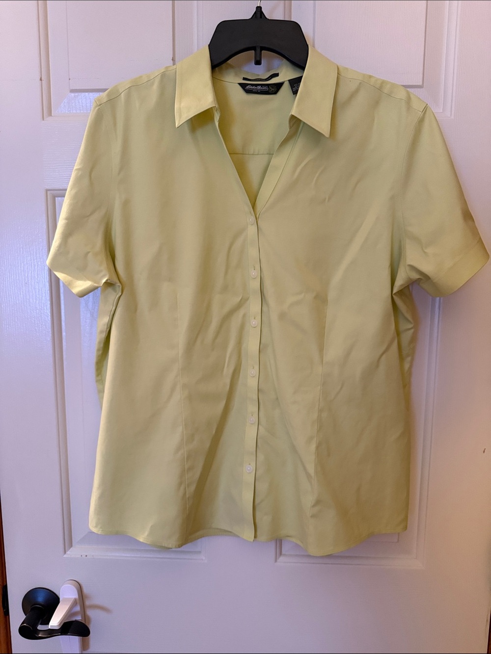 Eddie Bauer Light Yellow Short-Sleeve Button-Down Shirt Size XL